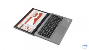 ThinkPad L390 Yoga to laptop uniwersalny, który (jak wspomnieliśmy wcześniej) wyposażony został w zintegrowaną kartę graficzną Intel UHD Graphics 620 - usatysfakcjonuje ona z pewnością użytkownika biznesowego, dla miłośników gier i elektronicznej rozgrywki nie będzie to jednak najlepsze rozwiązanie